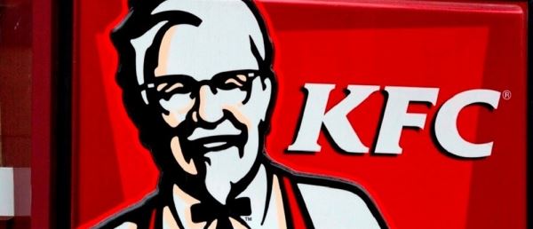  Твиттер KFC затроллил Apex Legends, но разработчик игры не стал молчать и ответил на стёб 